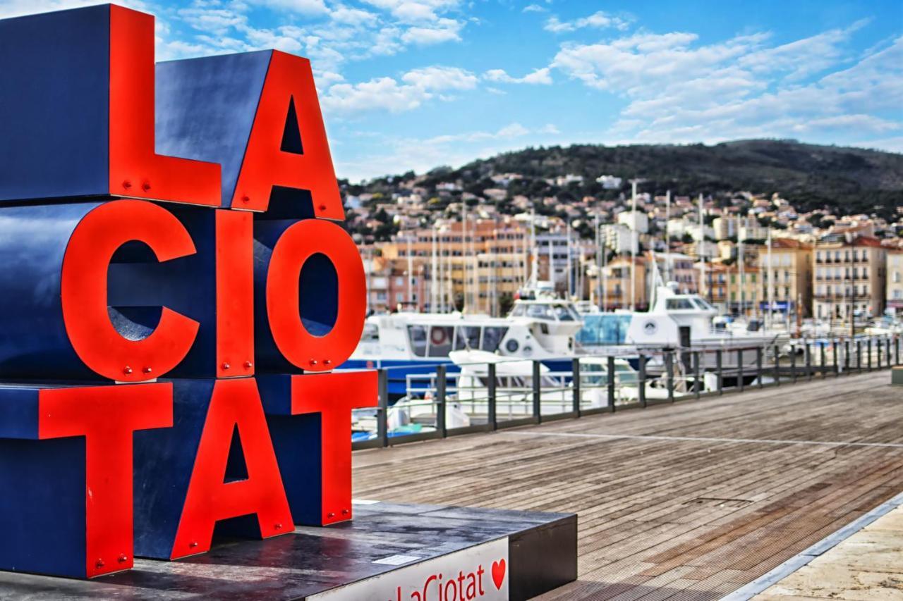Moutte Apartamento Saint-Cyr-sur-Mer Exterior foto